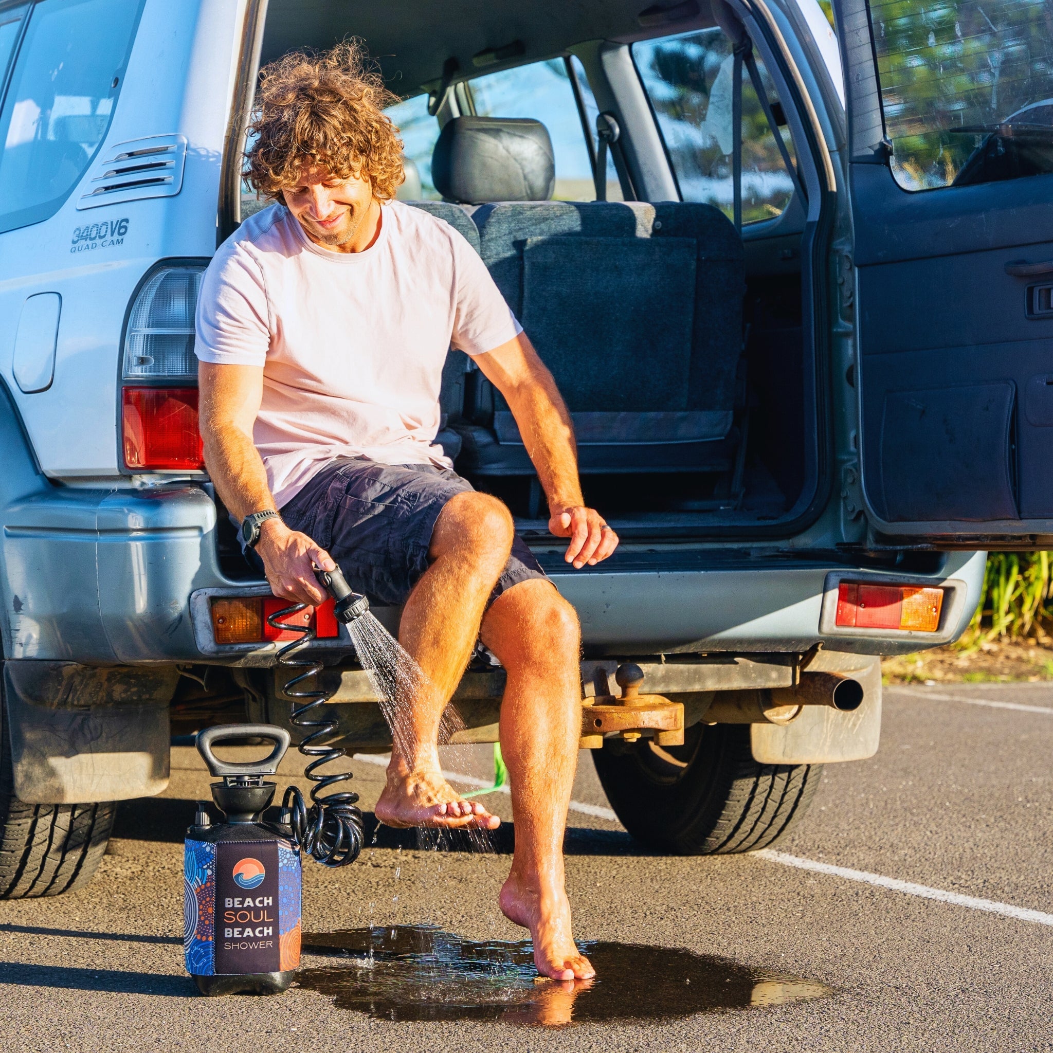 Douche Portable Jamigam 5L - Douche Compacte Surf et Plein Air