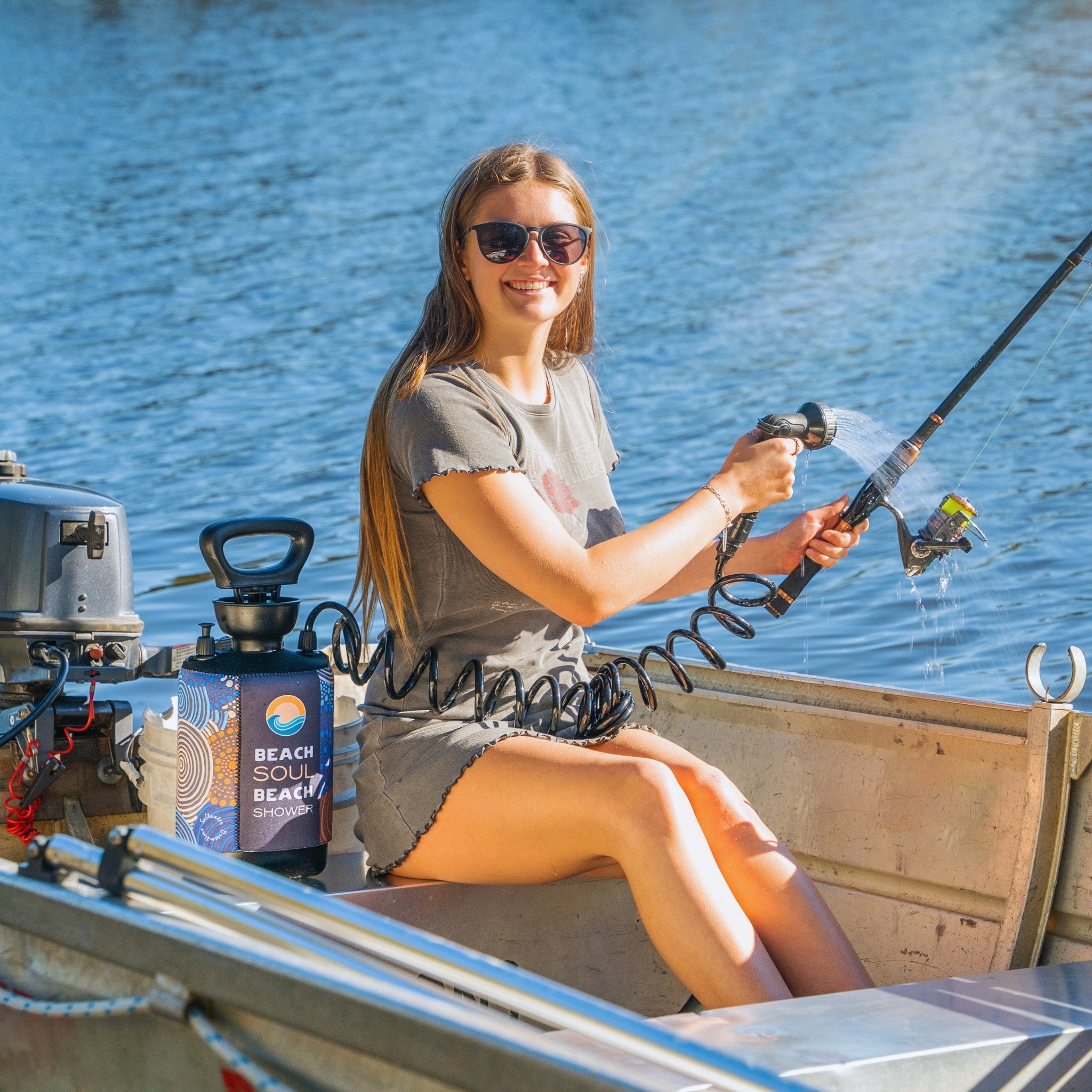 Douche Portable Jamigam 5L - Douche Compacte Surf et Plein Air