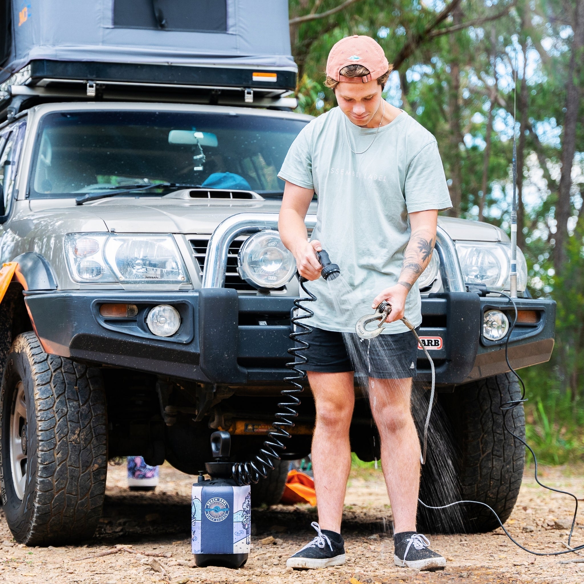 Douche Portable Skully 5L - Douche Compacte Surf et Plein Air