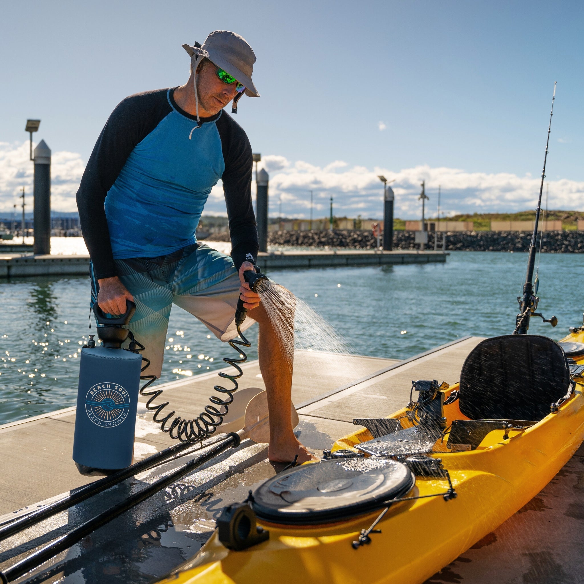 Douche Portable Ocean Rise 8L - Douche Surf et Plein Air